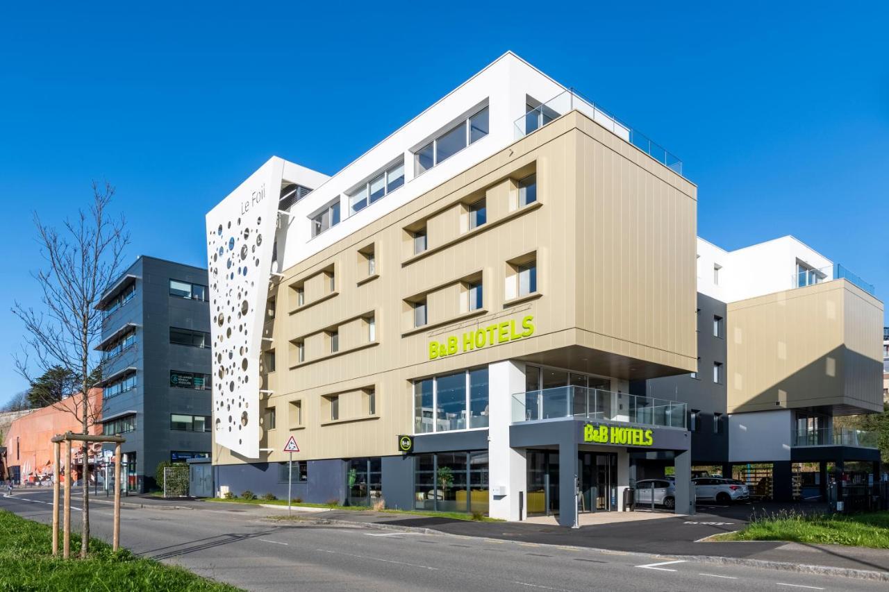 Hotel Centre Port De Commerce